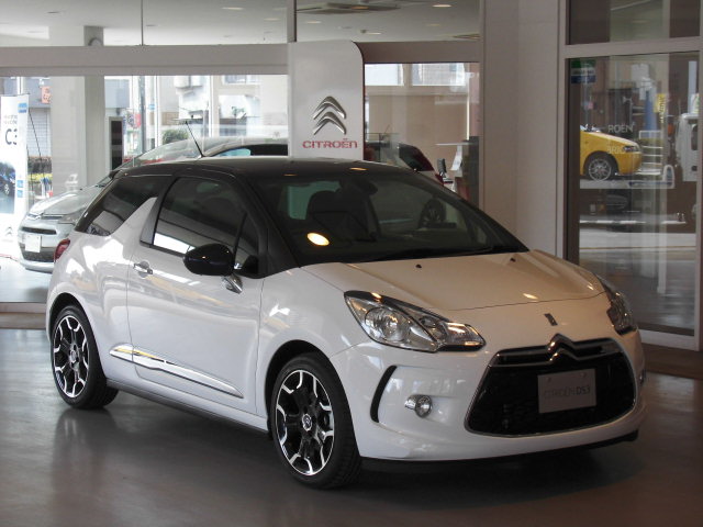 新色　DS3　Sport Chic 入荷しました。